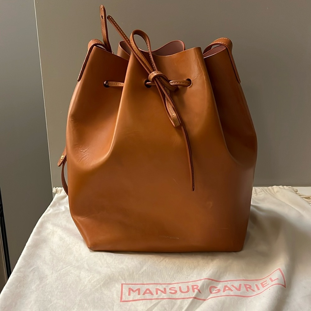 Mansur Gavriel Tanned Leather Bucket Bag